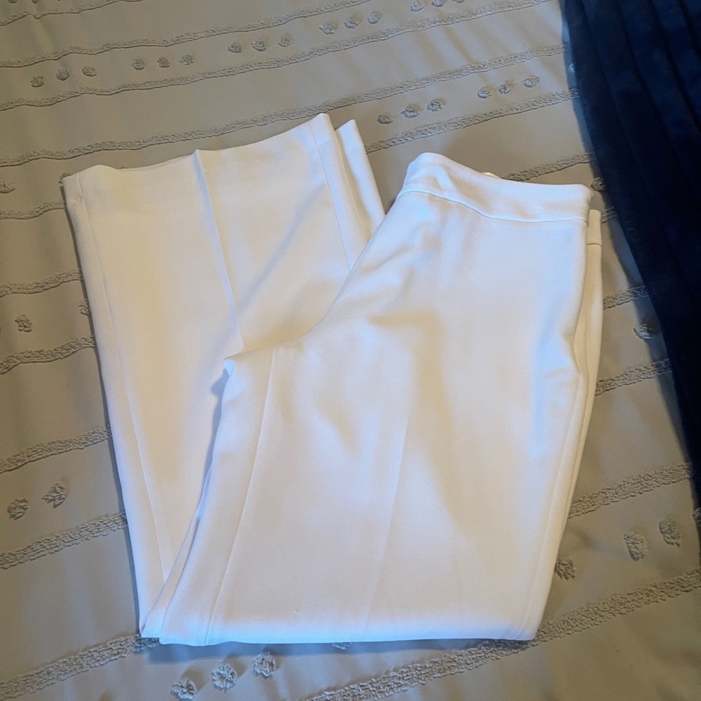 White Women's Pull-On Ponte Pants